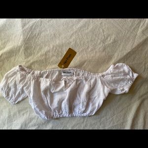Her Pony Linen Crop Top